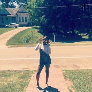 Meet your Posher, Raven